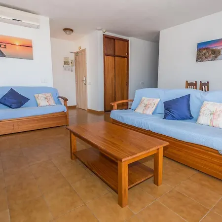 Apartament Niko Santa Eularia des Riu