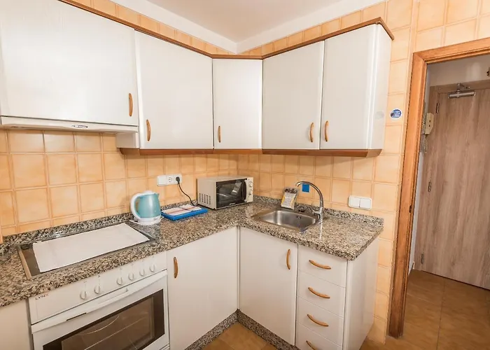 Niko * סנטה אאולריה דס ריו