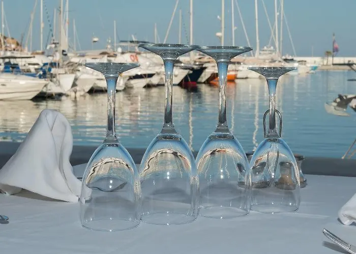 Διαμέρισμα Niko Santa Eulària des Riu