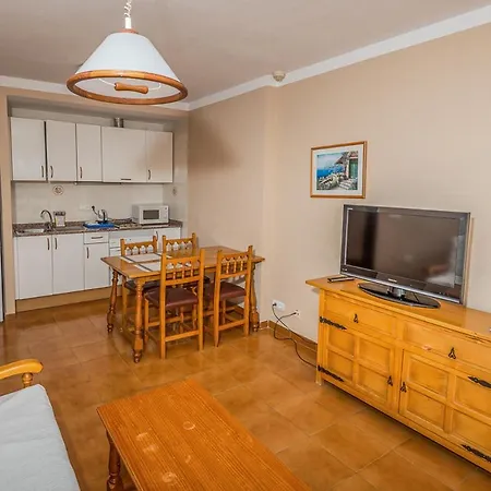 公寓 Niko 圣埃乌拉利亚